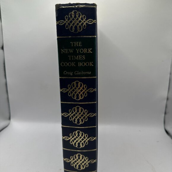 The New York Times Cook Book By Craig Claiborne 1961 Harper & Row First Edition - Picture 2 of 6